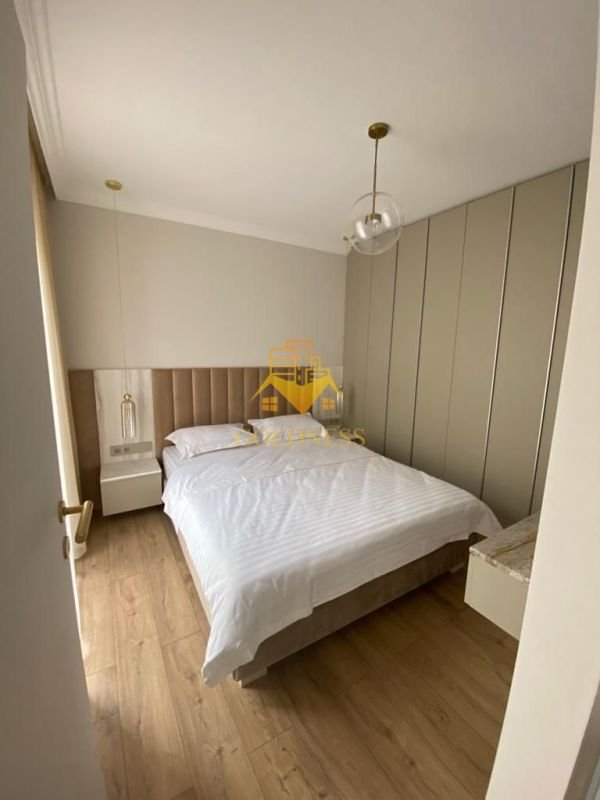 770972377fdc4491a11b82c5a051fd08 2 camere cu gradina proprie Central. Bloc 2021. Zona UBB Drept!