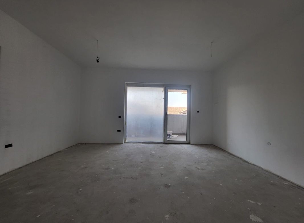 Apartament cu scara interioara – zona Kaufland