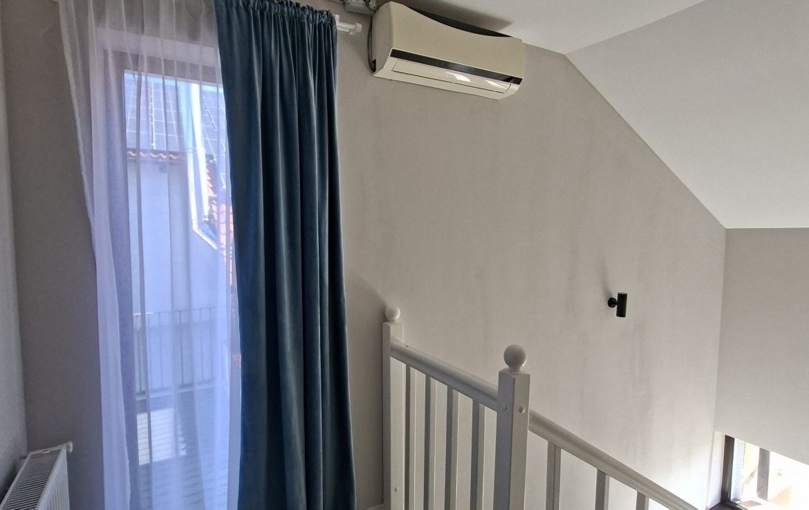 Casă de închiriat în Dumbravita – 3 dormitoare si garaj