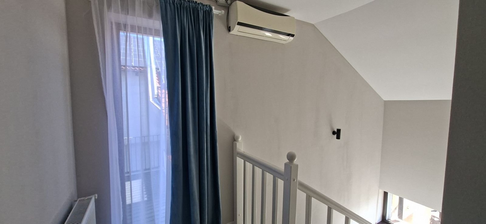 7a880ae96ccc418e9b22f03768c24ae0 Casă de închiriat în Dumbravita – 3 dormitoare si garaj
