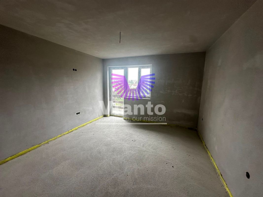 84b6ab08774f4c3aae19f59349d3d10f Casa Individuala cu 4 Camere 210mpu si Teren 727mp in Cisnadie