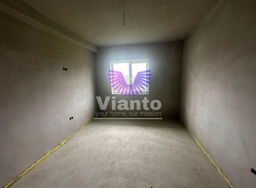 Casa Individuala cu 4 Camere 210mpu si Teren 727mp in Cisnadie