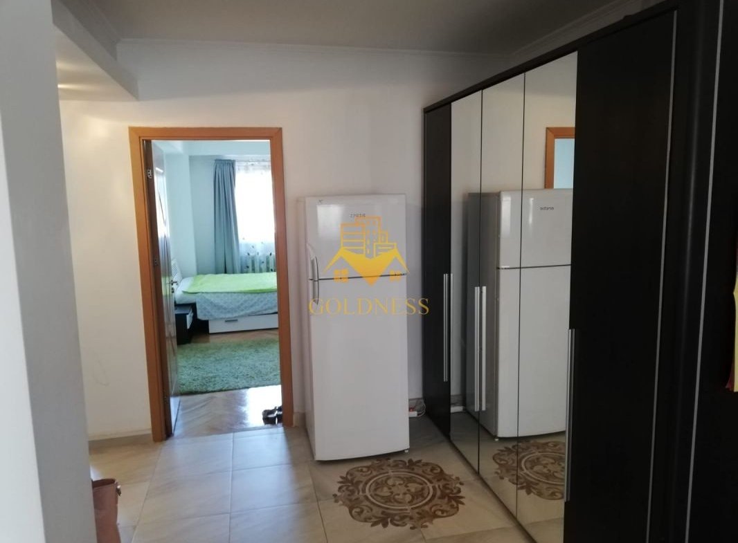 3 camere, decomandate, mobilat complet, Zona Avram Iancu, Cipariu