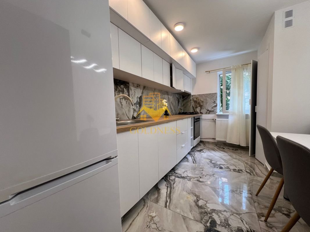 949782093fa444b0bcc963686e474ba4 3 camere, modern, parcare,Zona Aurel Vlaicu,Piata Marasti,Pet Friendly