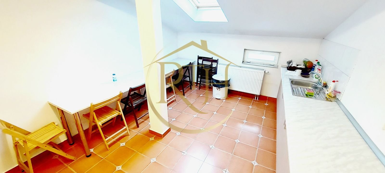 9b209b523fb342ad8566477fddc9fb35