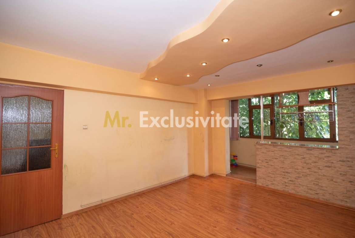 Apartament 3 camere decomandat – Cartier Prundu, Complexul 2 | Pitesti