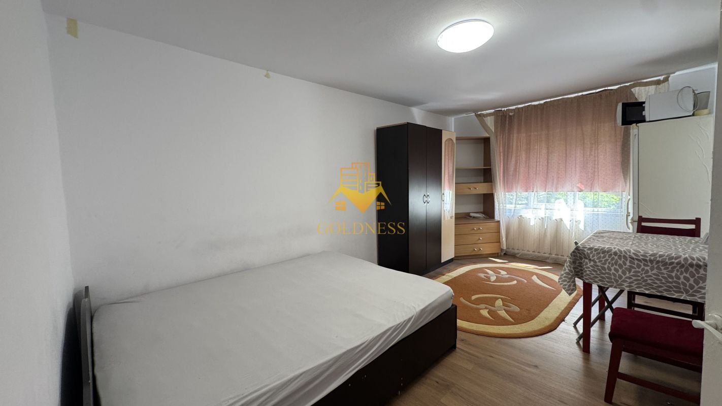 a2cef8ed4de145408d72a14782758cc6