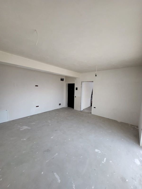 a59fafb507fb4a2d9521e8469ffc7152 Apartament cu scara interioara – zona Kaufland