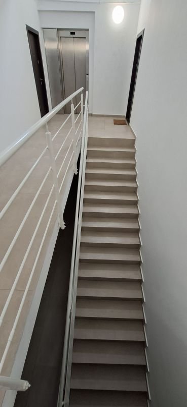 ad2cad0788c34e449b1f61160d0c49ad Apartament cu scara interioara – zona Kaufland