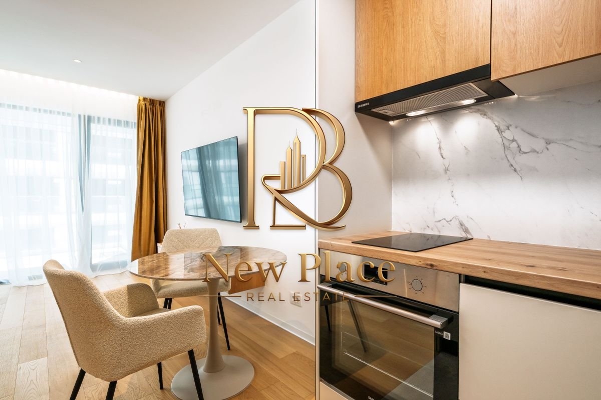 b0861959557a454f8fd8f72552ef1498