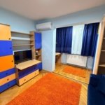 Apartament de inchiriat 3 camere, 2 bai. -situat pe strada Livezeni