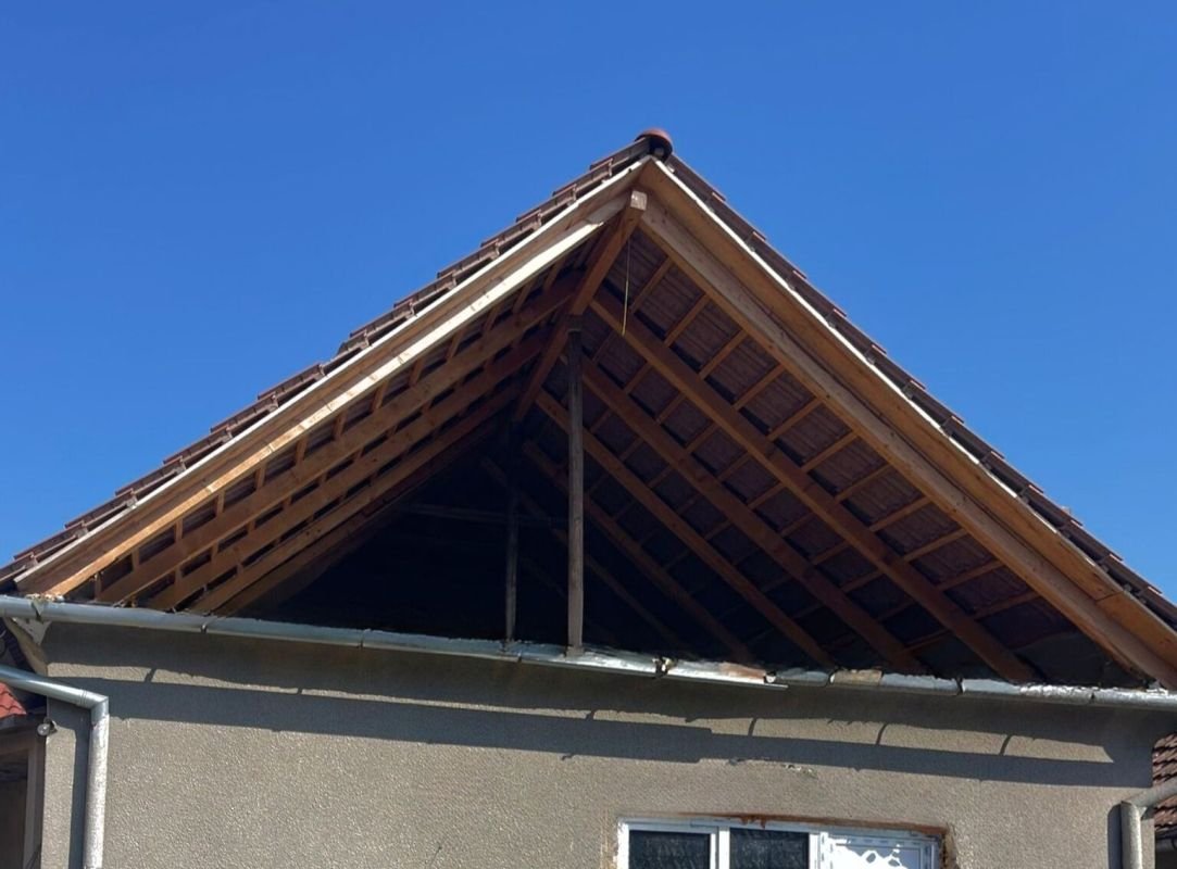bf4f6a6864884208a47e8b5128a3851c Casa cu teren 900 MP Cheresig Com Toboliu-Pret 39.900 EURO Neg.