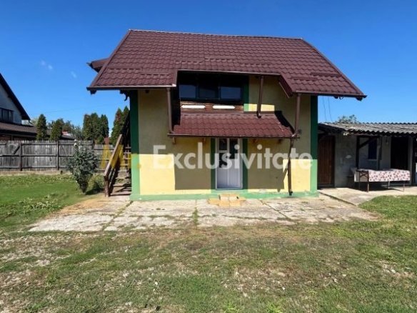 Casa cocheta pe structura de lemn în Mărăcineni Argeșelu