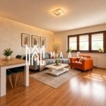 Apartament 3 camere | Etaj 2 | Balcon | Parcare | Decomandat