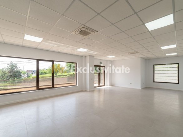 Spațiu comercial – 103 mp – Craiovei – amenajat nou!