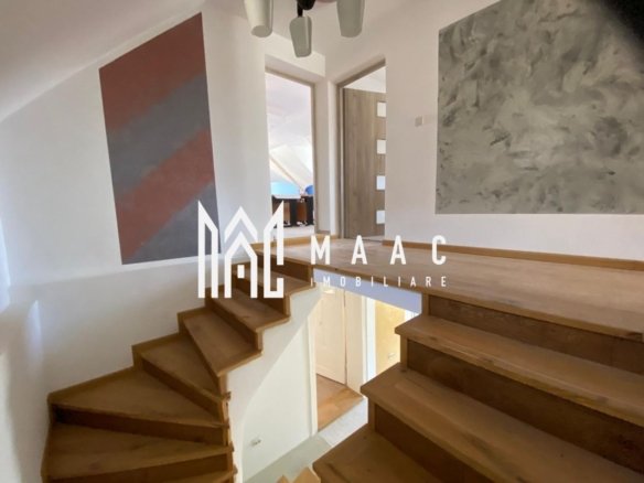 Proprietate individuală 12 camere | Cristian | 4 corpuri, 553 mp
