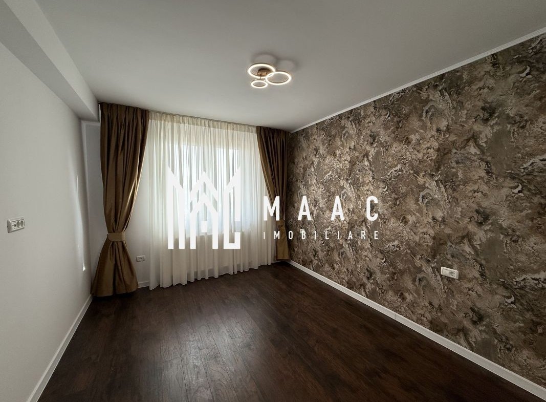 Apartament 3 camere | 150 MP | Balcon | La cheie | 2 Parcari