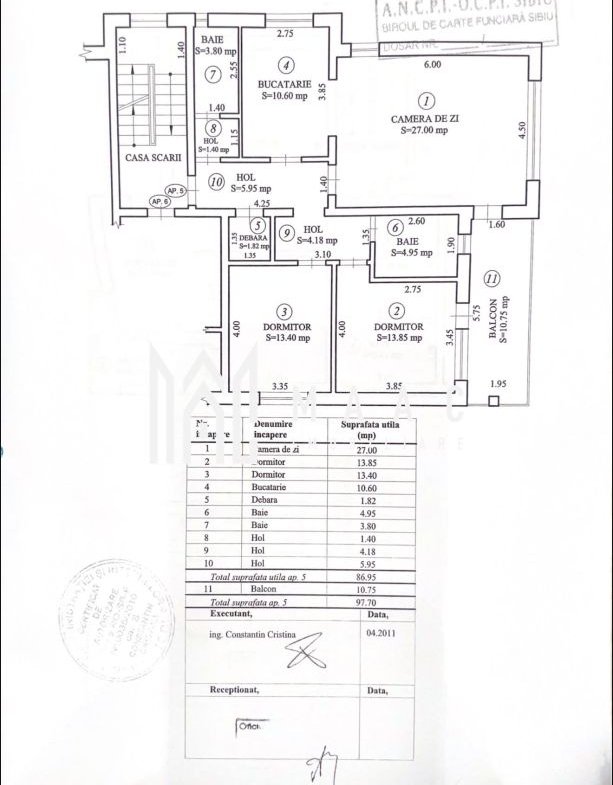 Apartament 3 camere | Etaj 2 | Balcon | Parcare | Decomandat
