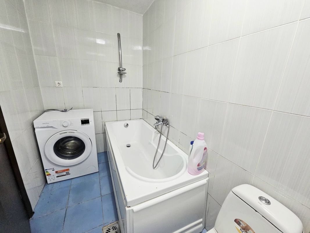 ede907cf1043446e8581dd4d88ece345
