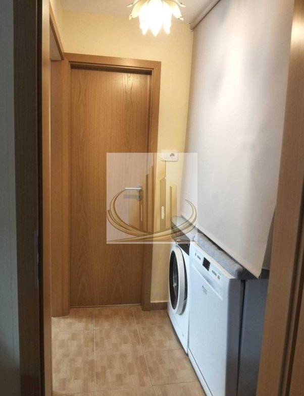 Proprietar vand apartament cu 2 camere