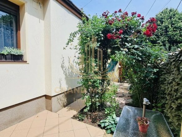 Casa individuala zona Lipovei la pret de apartament