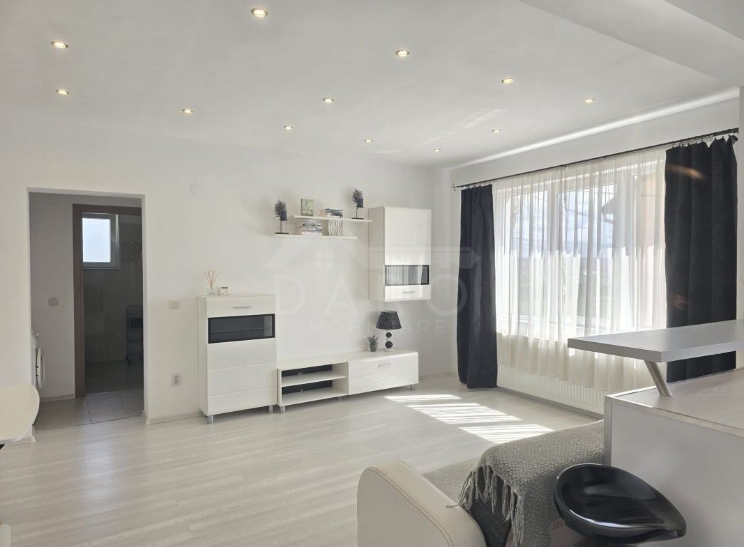 Inchiriez apartament 2 camere