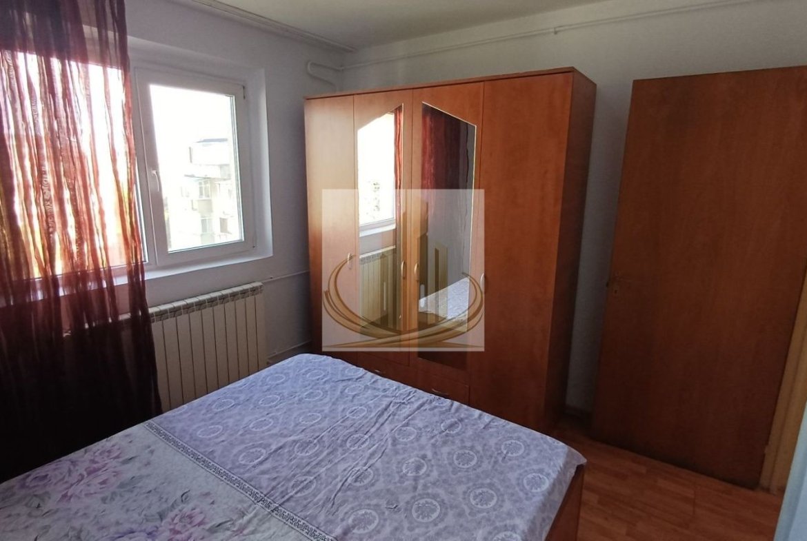 Apartament 2 camere semidecomandat, bloc reabilitat