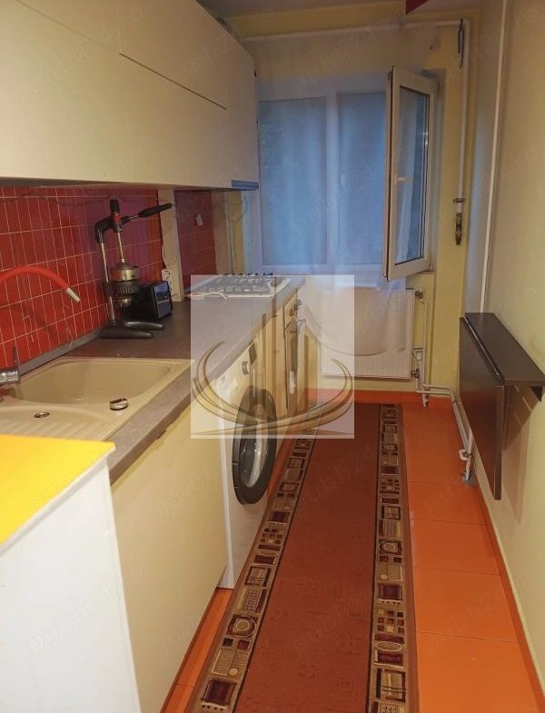 Apartament 2 camere renovat, complet utilat cu parcare