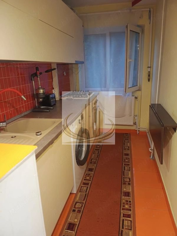 0e18dbe0e03847e39674c8c1d6d7b6f8 Apartament 2 camere renovat, complet utilat cu parcare