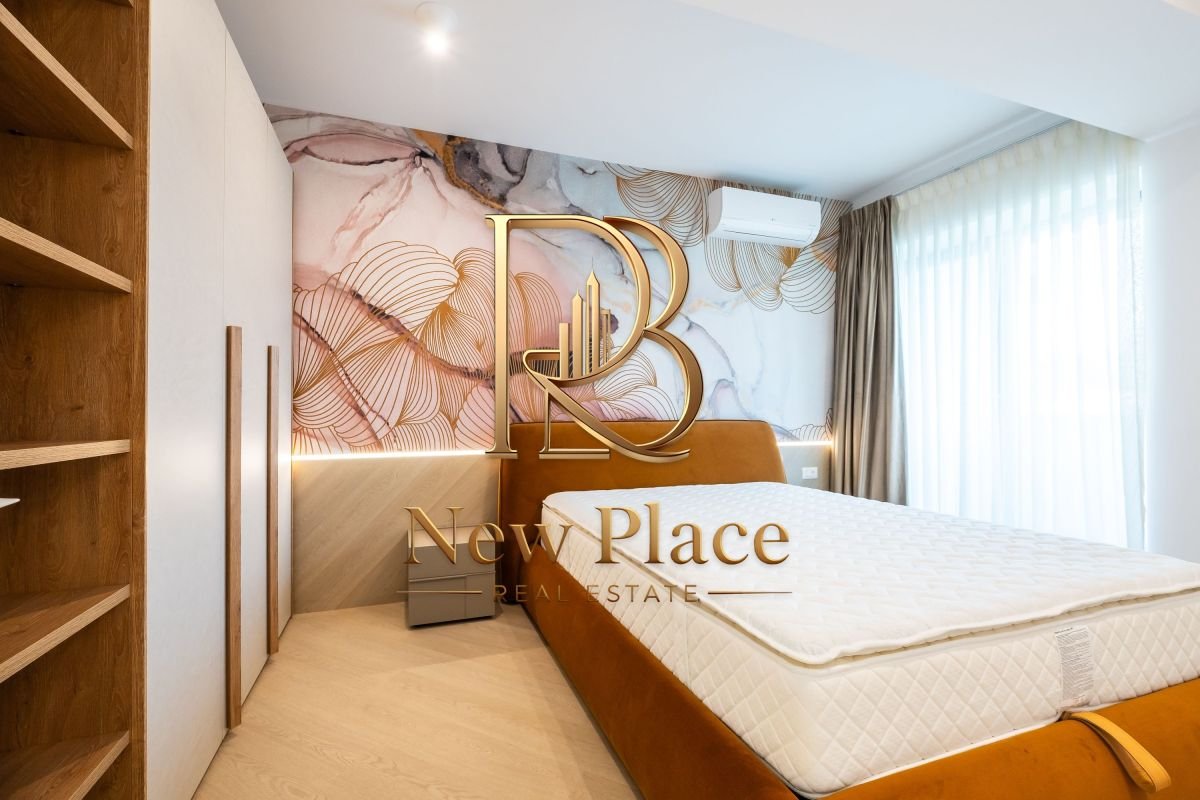 [VIDEO] CORTINA NORTH | Mobila Rovere | Parcare subterana | LUX