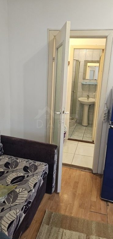 Apartamenr 1 camera 20mp ,aproape de spital si UMF