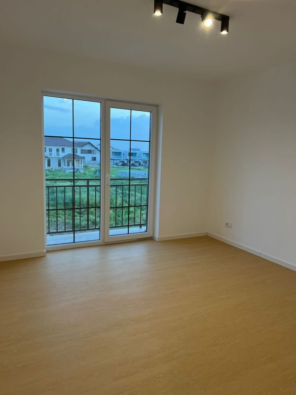 16093e92d544489eb3c0e7170026315e Casa Dumbravita cu 4 dormitoare si teren de 350mp