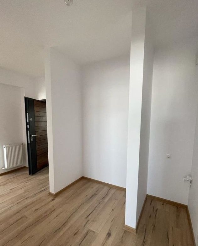 Vanzare apartament nou 2 camere Intabulat nou nelocuit  zona Tractorul