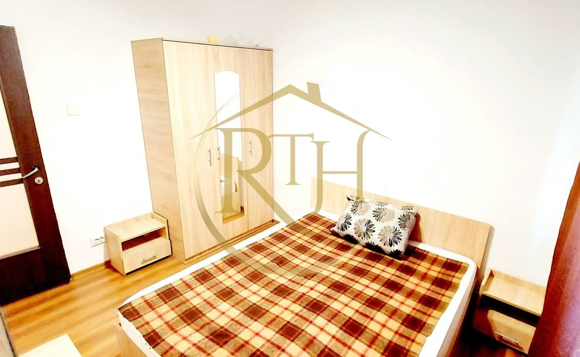 Oferim spre inchiriere, apartament cu 2 camere decomandat, Complex