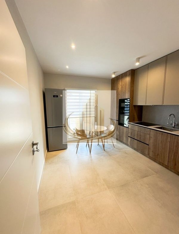 Duplex de vânzare în Dumbrăvița | 3 dormitoare | 300 mp teren