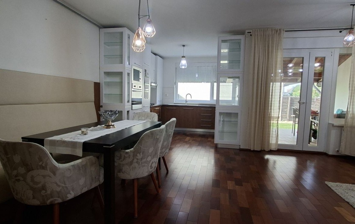 Casa P+E cu 4 camere – Aradului/British SCHOOL