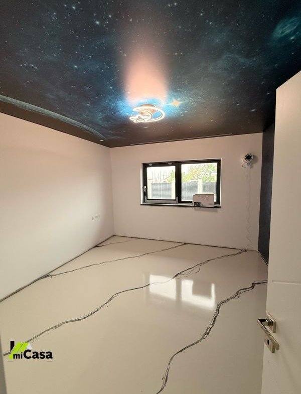 Casă cu 6 camere, în Șendreni