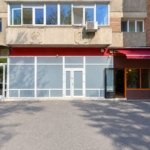 Spatiu comercial , stradal statie metrou Pacii