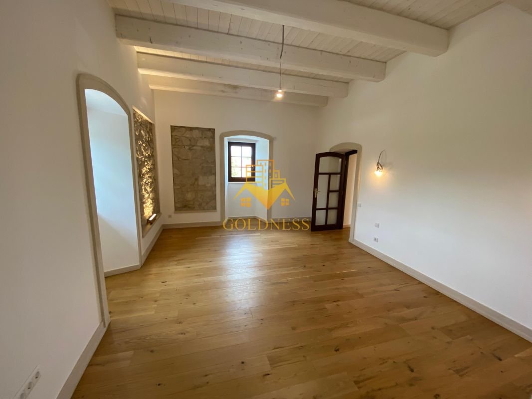 Casă individuală, finisaje Premium, curte 500mp, Gruia, Zona Belvedere