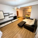 2 camere, Andrei Muresanu, Grand Hotel Italia, Trifoiului, Parcare