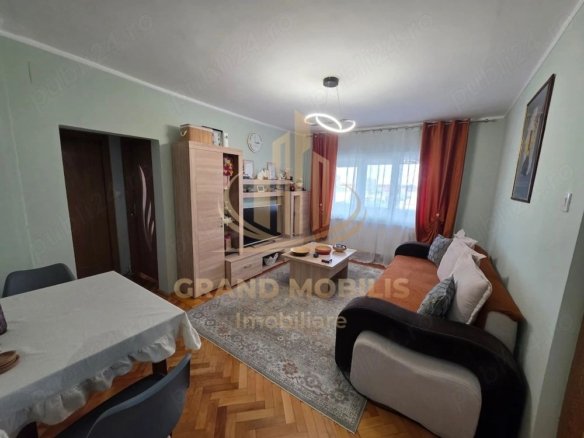 Apartament 3 camere | Gheorghe Lazăr | 61 mp | Renovat recent |