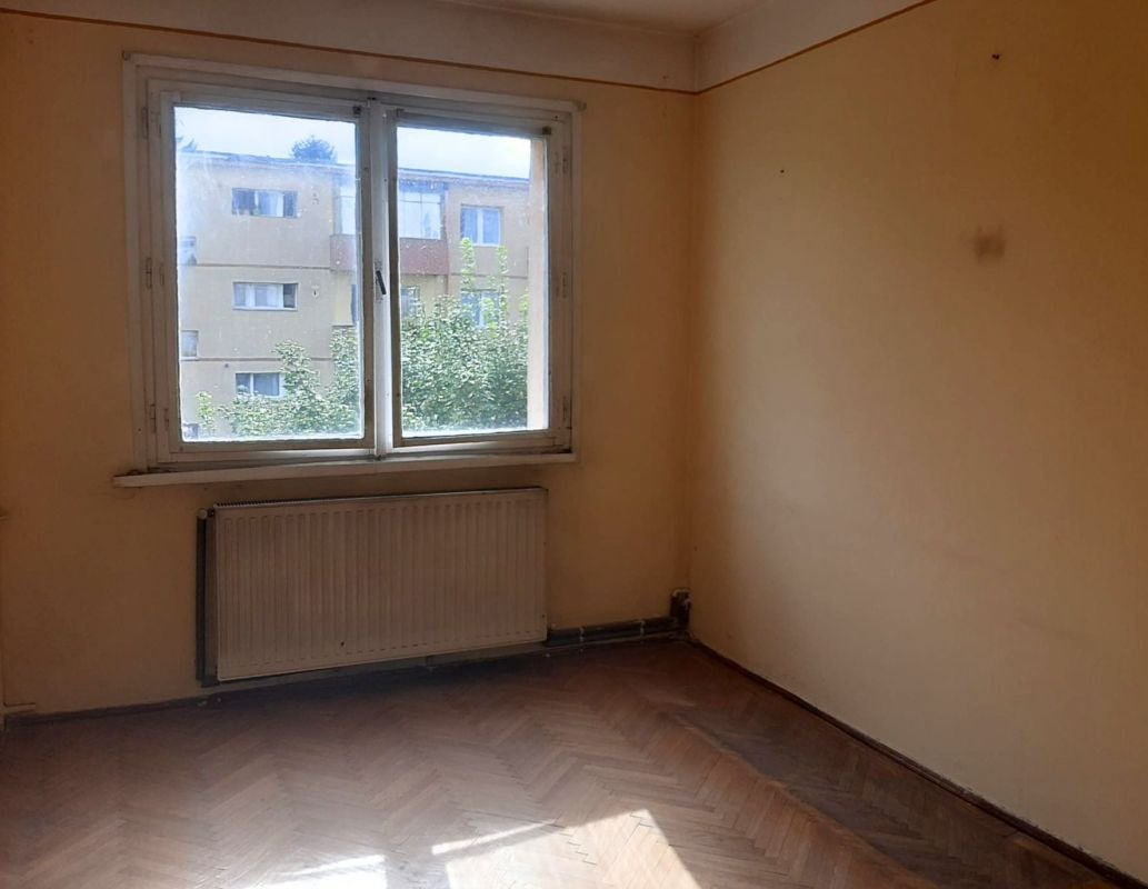 36fef3afb2df4f15ab6aaf509a4ba4f0 Apartament 2 camere 89000 EUR etaj intermediar foarte aproape de piata Astra
