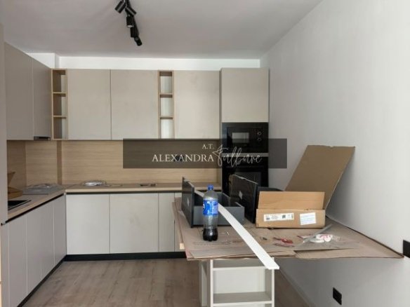 Apartament la cheie | 2 camere | terasa | parcare subterana | Elite J.
