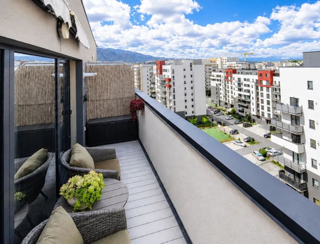3bc0b30a7d824a4c89d7320175de7d70 DUPLEX MODERN CU 3 CAMERE TERASĂ PARCARE ȘI BOXĂ CORESI