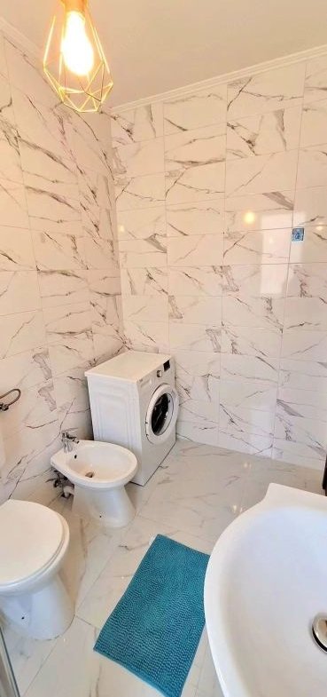Apartament 2 camere | 41 mp utili | Parcare în CF | Mobilat și utilat