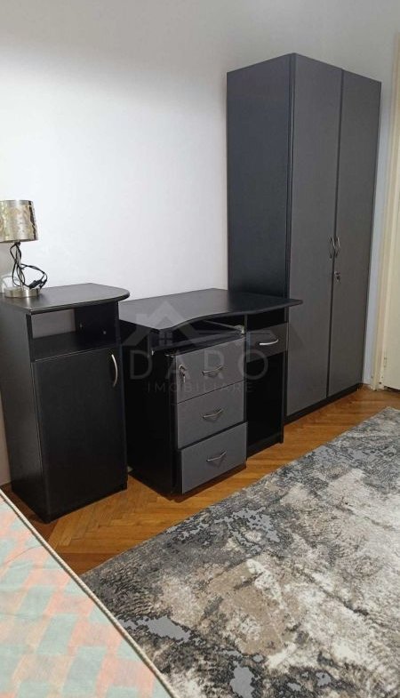 Inchiriem  apartament 3 camere,Tudor,zona Dacia