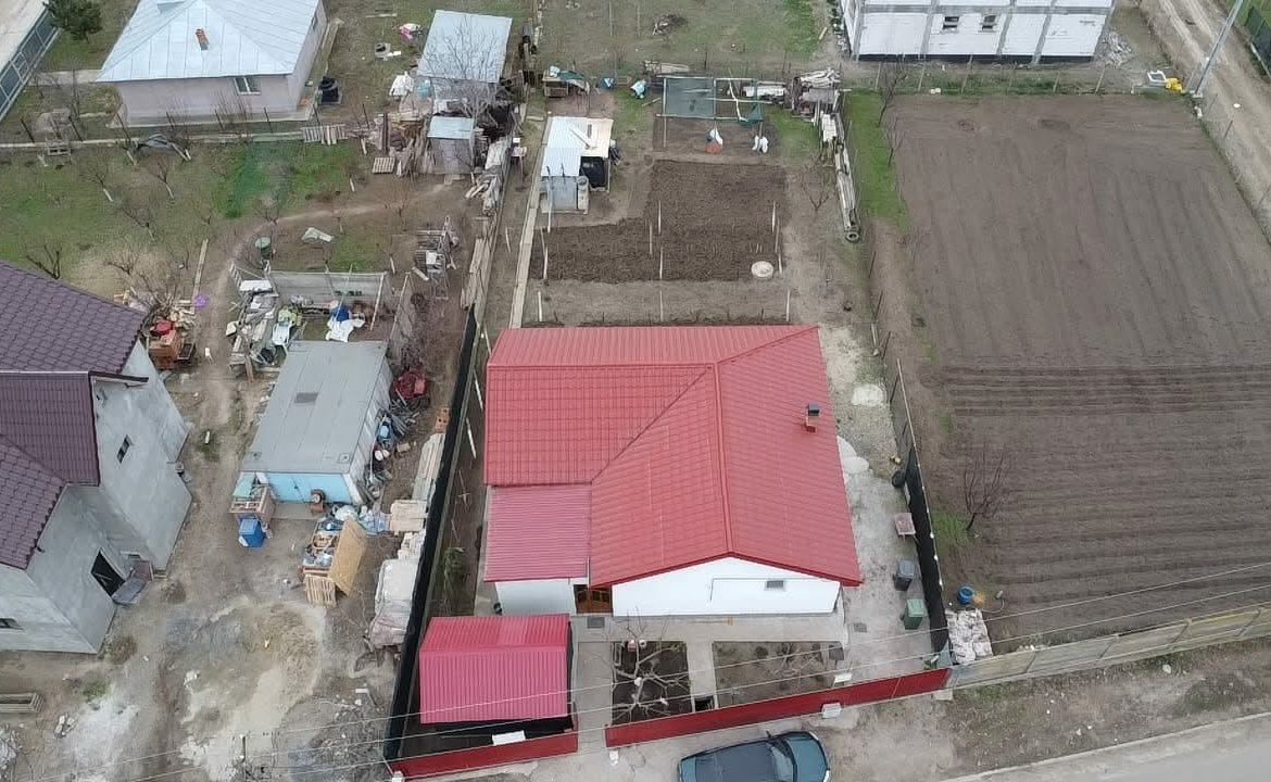 Casă 3 camere, în Tulucești