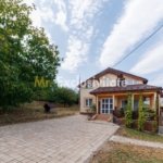 Casă în orașul Pitești – Strada Plopilor – Comision 0