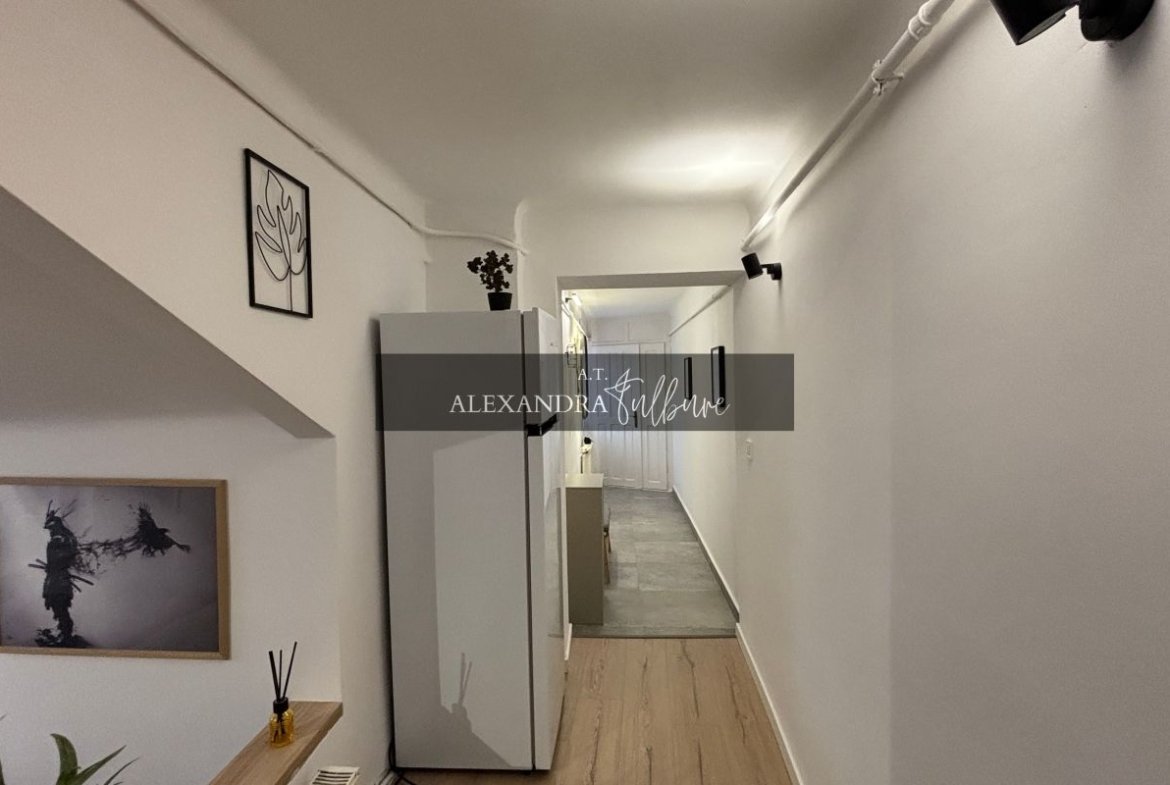 Apartament ultracentral de 41 mp utili, în imobil istoric – Ferdinand