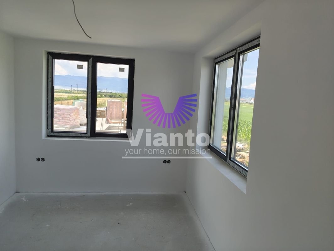 4bbad493ae224ff286112260d432d248 Casa 4 Camere 130mpu, 310 – Cristian